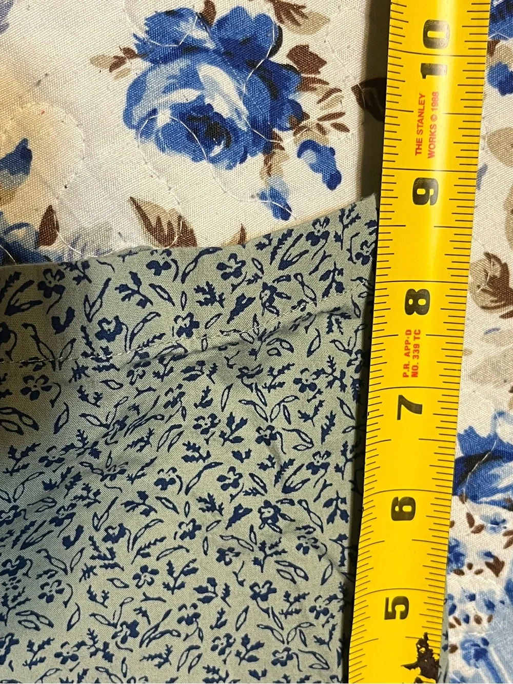 J. Crew Slim Button-Down Shirt in Light Green with Navy Floral Mens Large